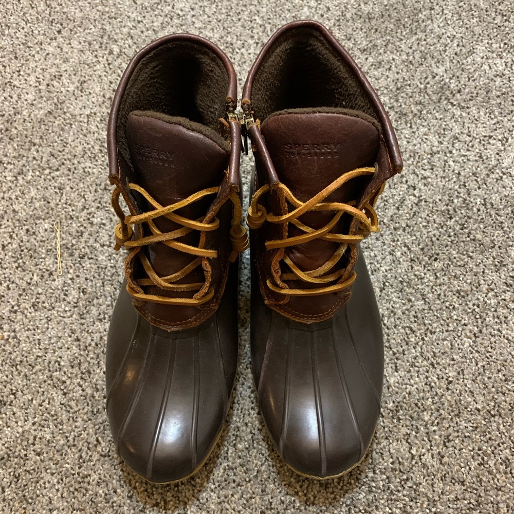 SPERRY DUCK BOOTS